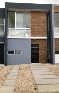 Ultima Casa en Privada Riviera. Hermosa Casa de 2 Pisos Playa del Carmen