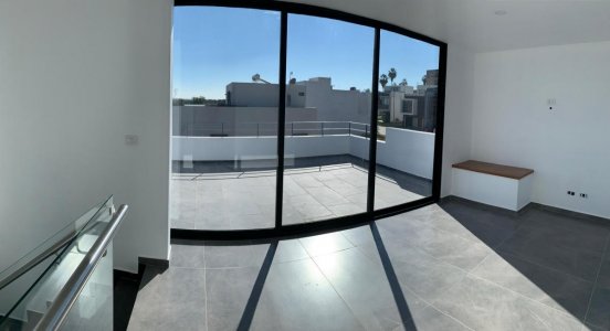 Casa Nueva en Capital Norte