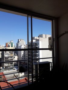 2 Ambientes, Contra Frente, Vista Abierta, Muy Luminoso