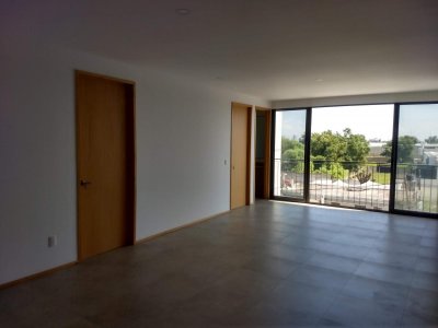 Estrena Departamento en Solares