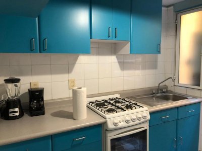 Departamento en Venta en San Miguel Chapultepec - Techos Altos Pisos de Madera