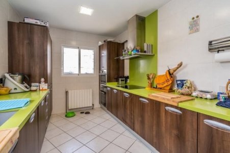 Villa independiente en venta en Beniarbeig