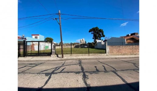 Excelente Terreno 27,46 X 43,33 - Consta de 3 Lotes Juntos - Ramos Mejia