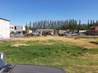 Lote 26 de 708 m² en Barrio Cerrado Talzauber. Oferta