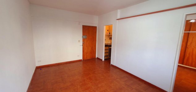 Departamento 2 Ambientes Acoyte y Rivadavia Caballito Solo Apto Profesional - No