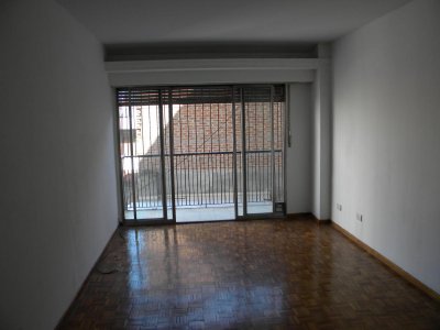 Once - 3 Ambientes Amplios y Muy Luminoso