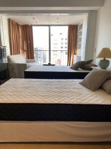 Excelente Piso Vista Al Rio Totalmente Equipado