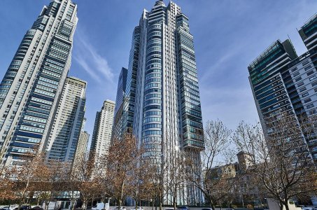 Lujoso Departamento en Torres Renoir de Puerto Madero: Temporal o Vivienda