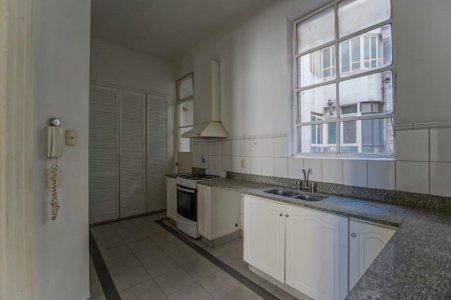 Señorial Edificio Francés de Categoría, Declarado Patrimonio Arquitectónico