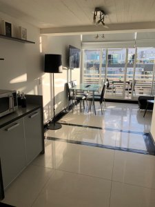 Departamento Duplex de Categoria Temporal Totalmente Equipado