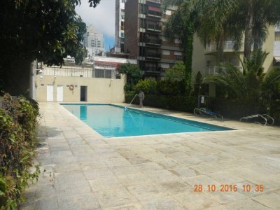 Excelente, Luminoso y Amplio Depto. con Pileta, Sum, y Segurid. 24hs!