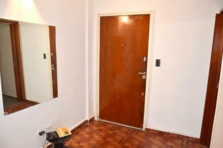 Dueña Alquila un Ambiente y Medio Dividido Apto Profesional