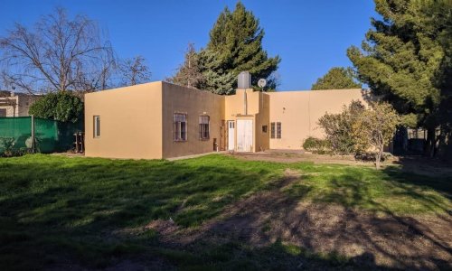 Casa con Quincho en Alquiler (Gran Terreno) Zona Patagonia Chico.