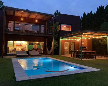 Alquiler 200 m² - Amoblada - Al Lago