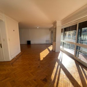 Alquiler Departamento 5 Ambientes, Muy Luminoso.